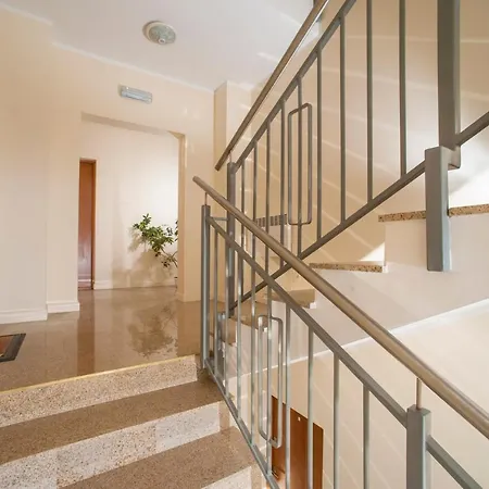 Morskie Moonlight Apartment Lukecin